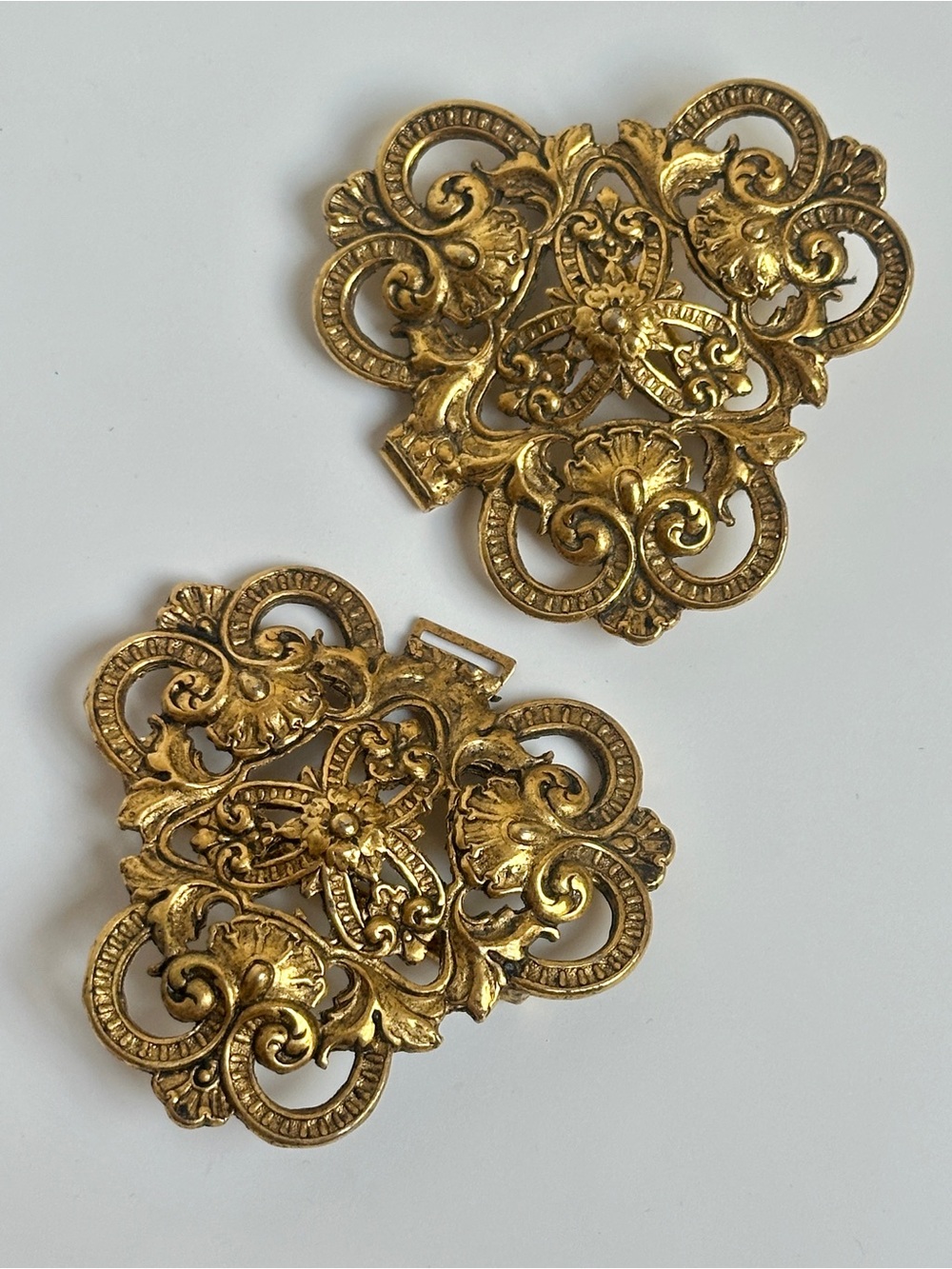 Vintage Gold Tone Filigree Belt Clasp Victorian Revival Ornate Slide